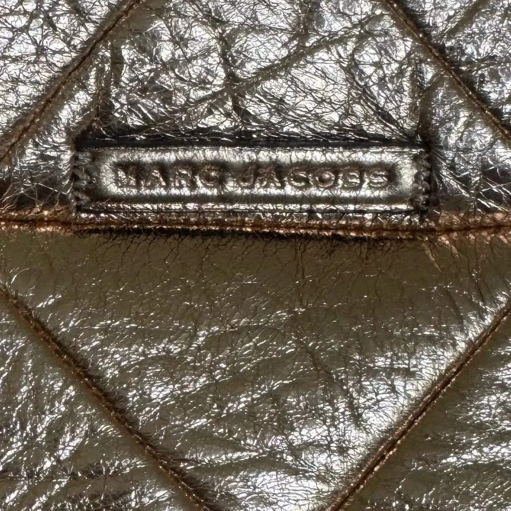 Marc Jacobs rose gold metallic quilted handbag - Picture 13 of 14